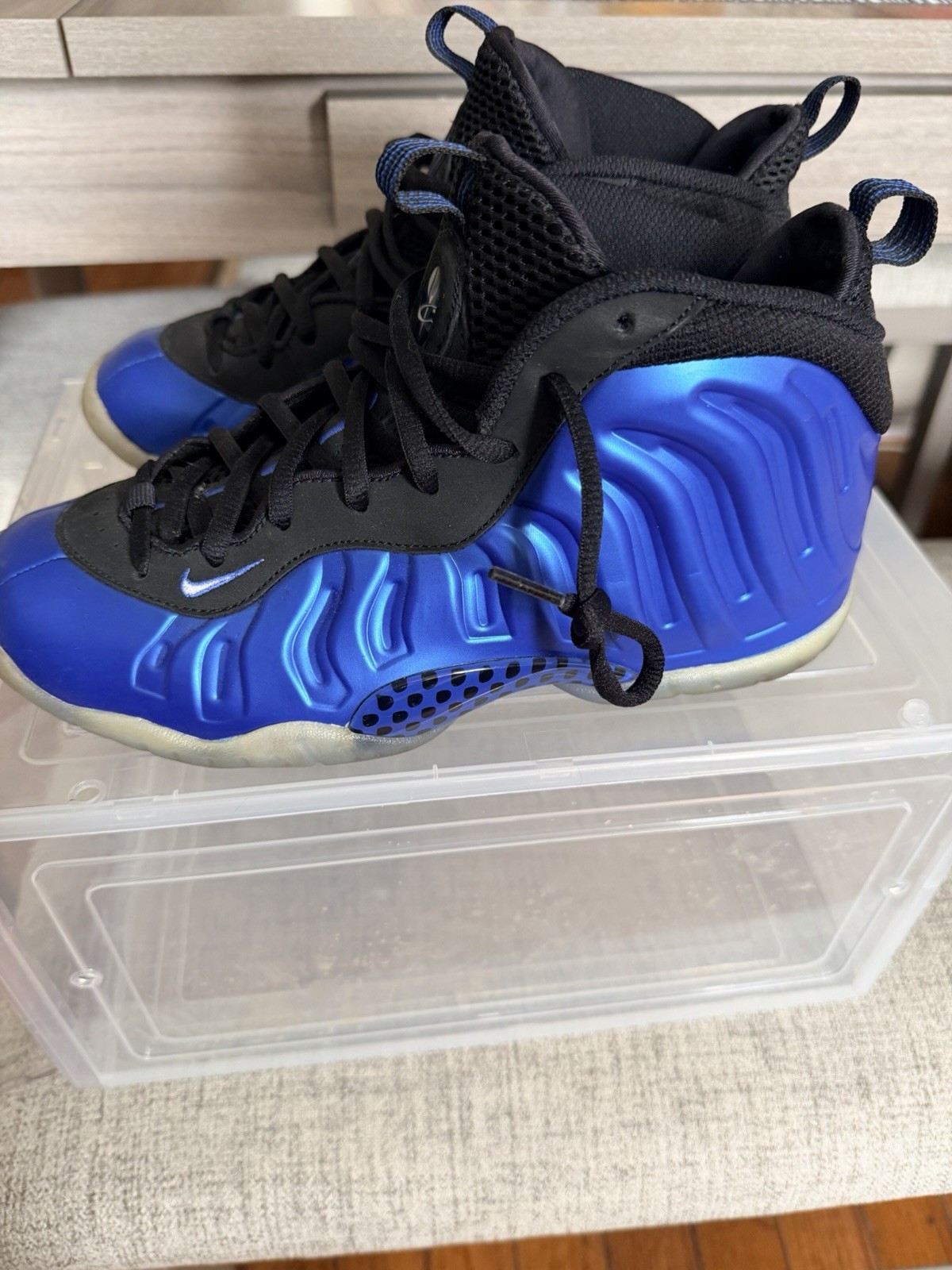 Nike Air Foamposite One Royal Blue/Black Mid Top Lace Up Basketball Sneaker