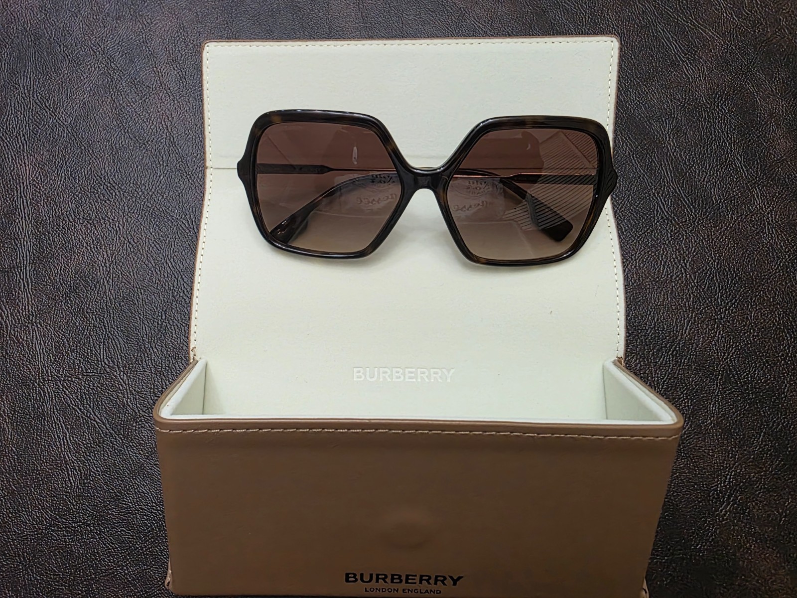 Burberry London England 4324 Isabella Women Dark Havana Brown Sunglasses