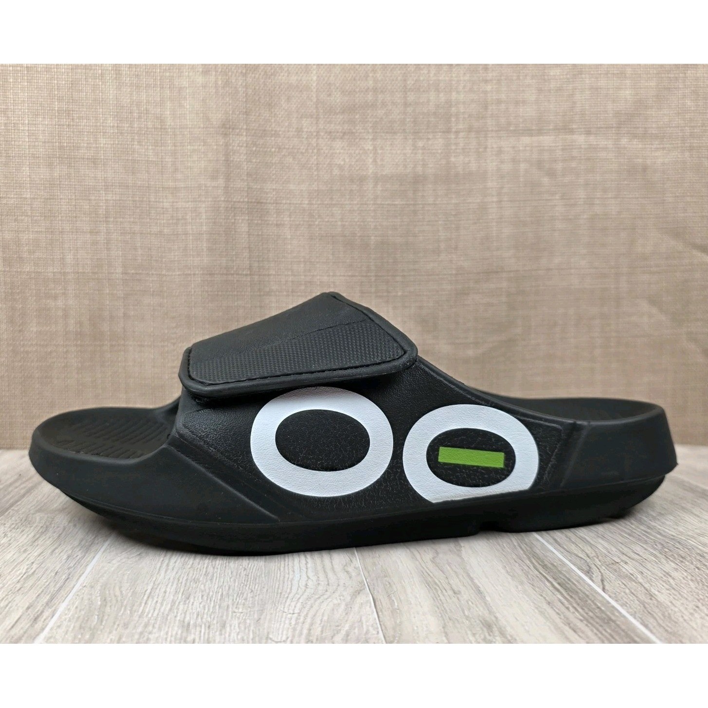 Oofos Ooahh Sport Flex Recovery Slip On Slides Women’s 8 Men’s 6 Black Sandals