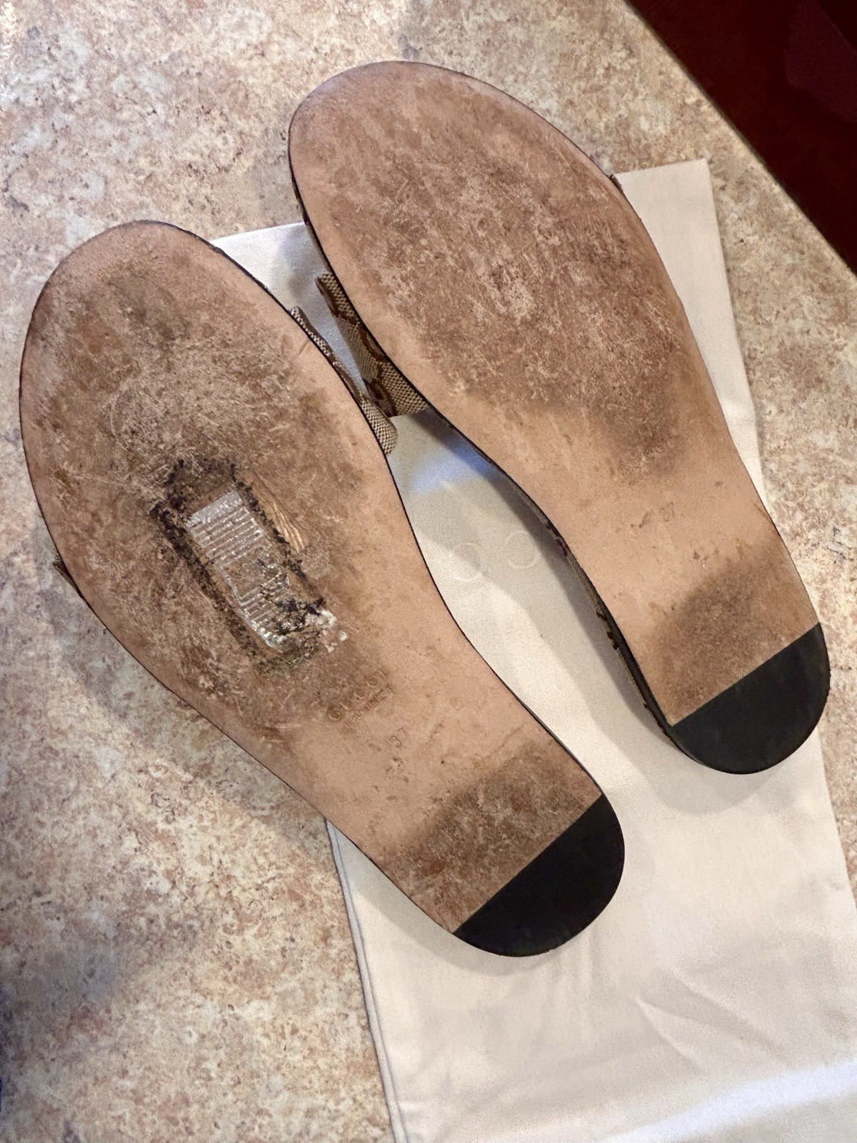 Gucci GG Canvas Siaga Slide Sandals Beige Brown Logo Buckle Leather US 7 B EU 37