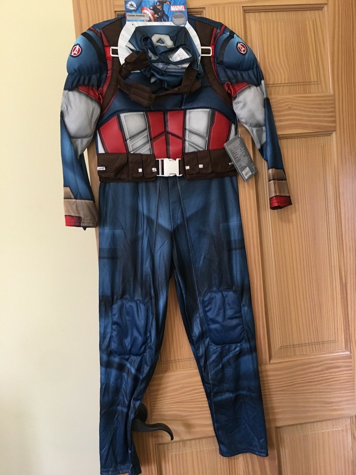 New Disney Store Marvel Avengers Captain America Costume Set Kids 4,5/6,7/8