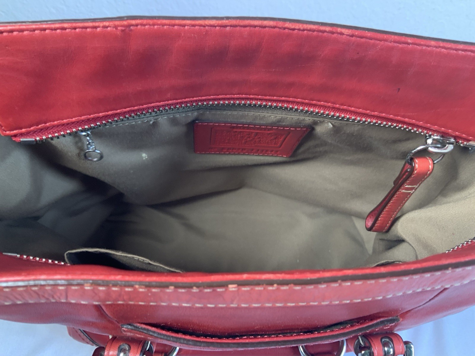 Coach Vintage 2008 Gallery Tote Bag Red Leather Shoulder Purse F11524 Y2K
