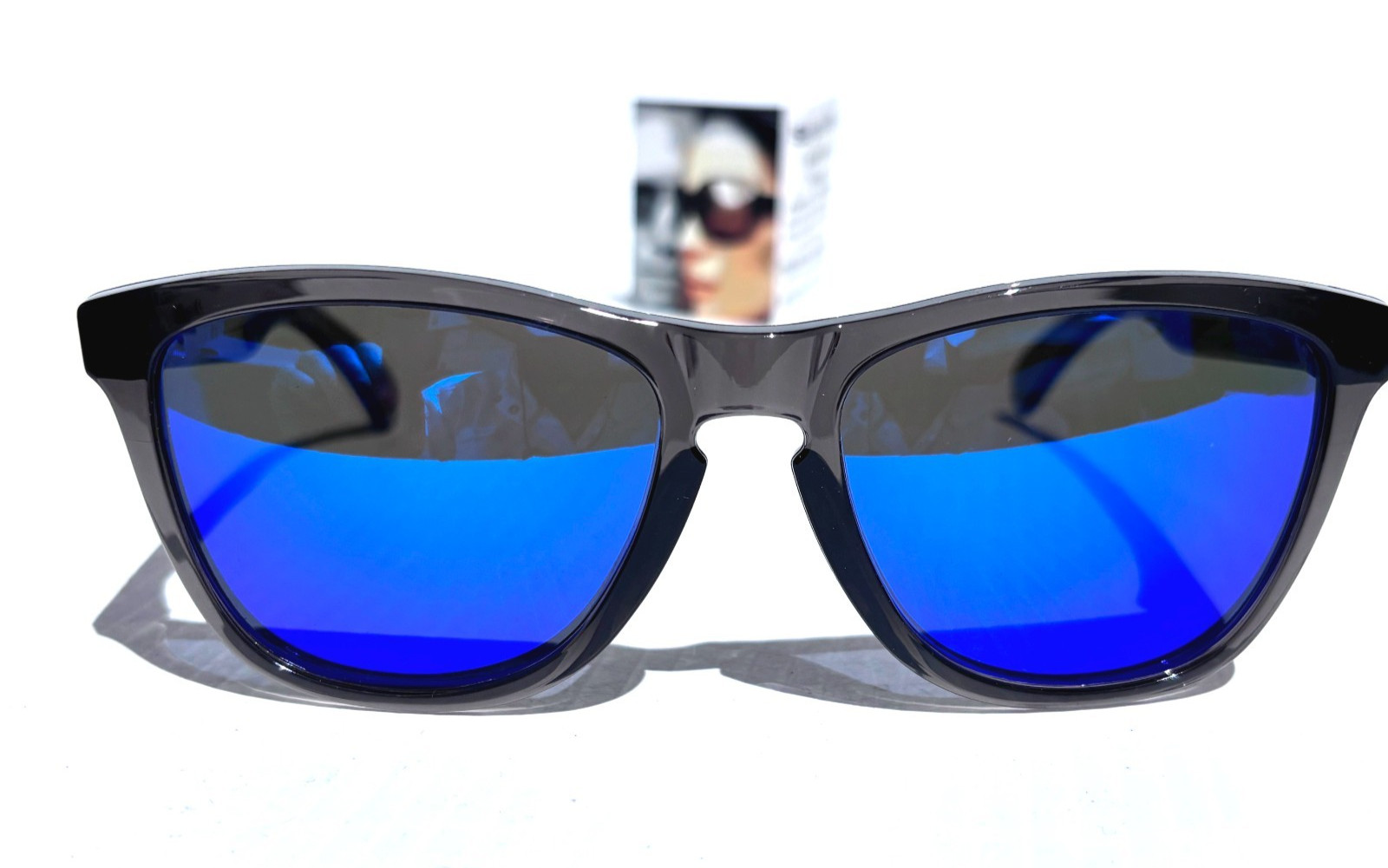 Oakley Frogskins Grey Smoke POLARIZED Galaxy Blue Mirror Lens Sunglass 9245-74
