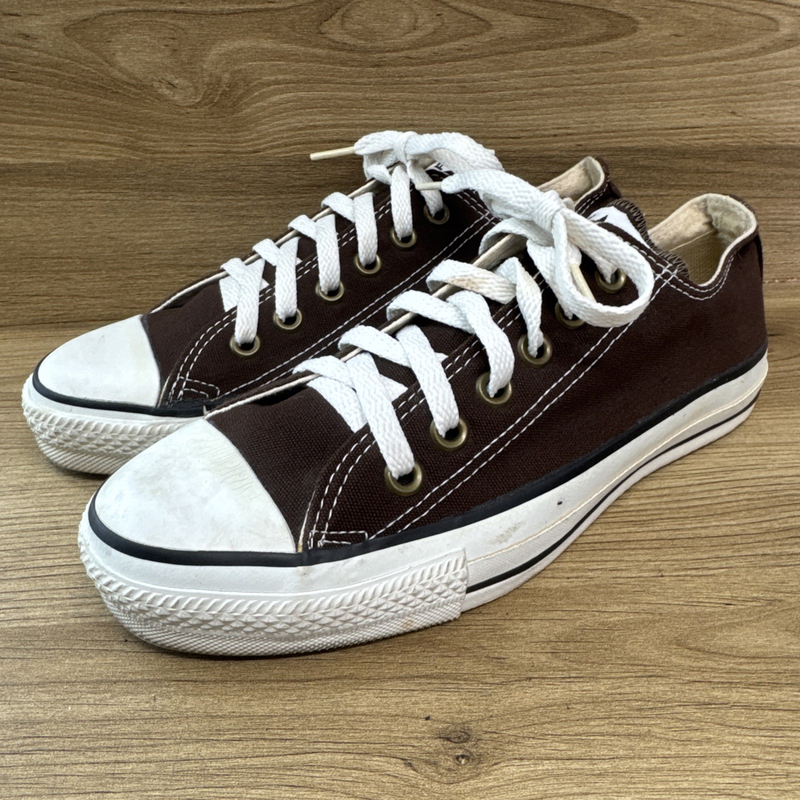 Vintage Converse Chuck Taylor Brown Low Made USA Mens 5.5 Womens 7.5 Rare