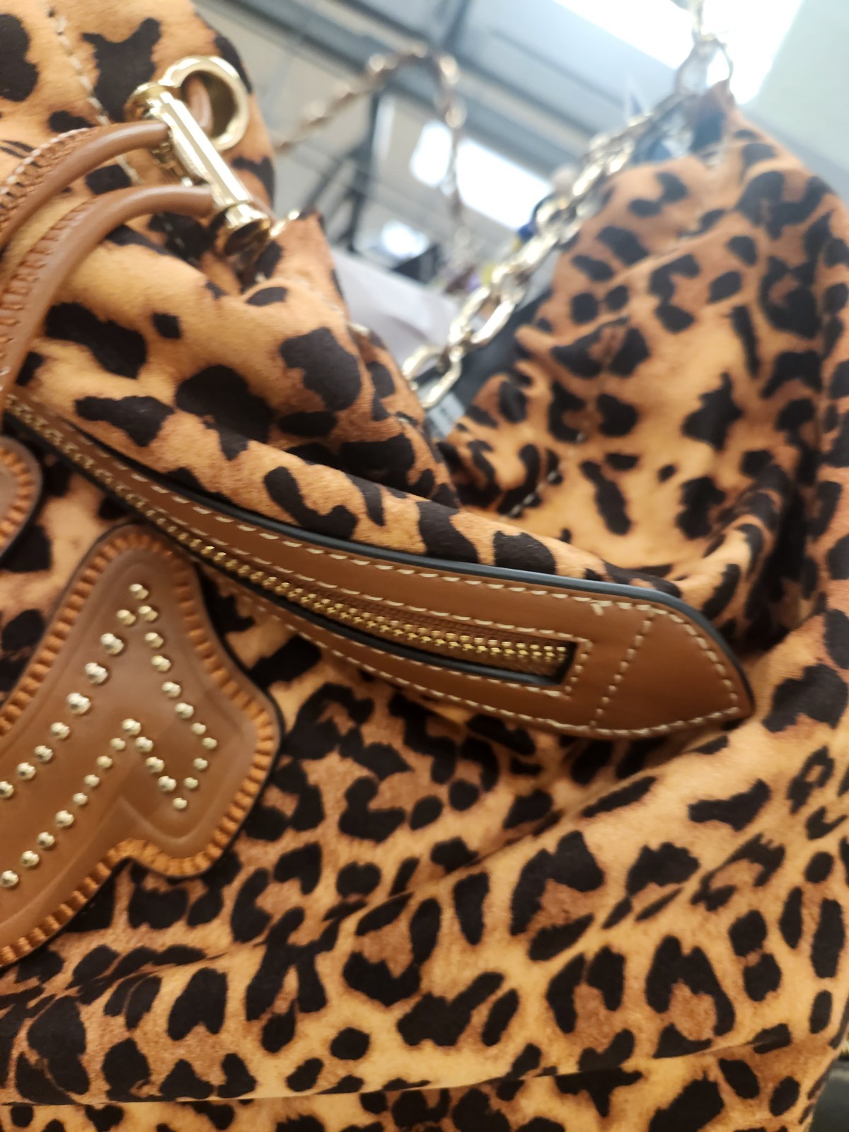 TRUE RELIGION LEOPARD PRINT HORSESHOE CHAIN DANGLE LARGE SHOULDER BAG TRENDY