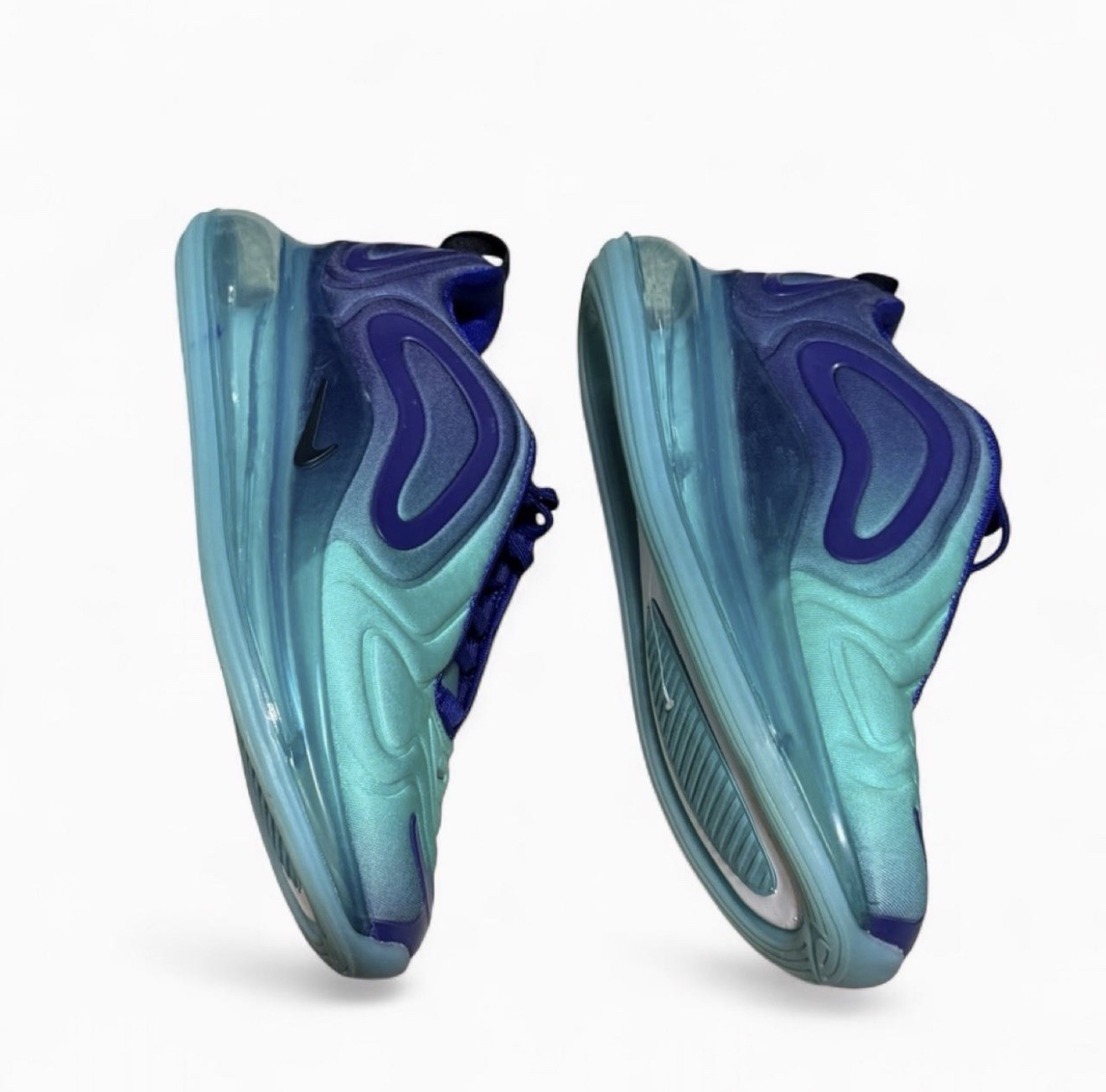 Nike Air Max 720 Sea Forest Deep Royal Blue Women’s Size 7.5 AR9293-400