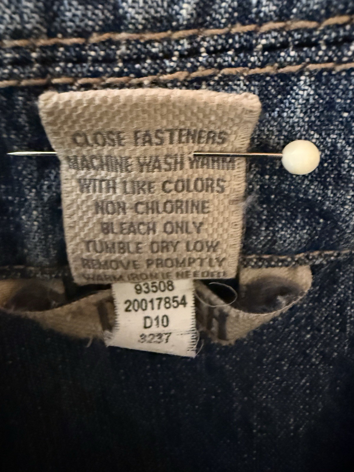 Duluth Trading Company Women’s Denim Jean Jacket Blue Xl