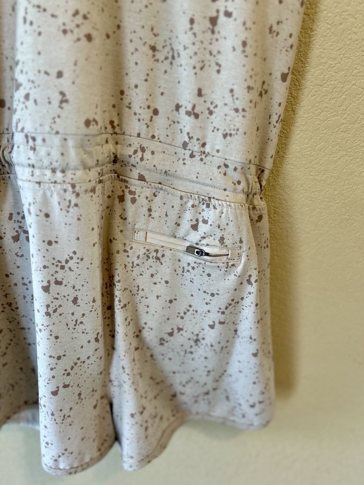 Recreation by Thread & Supply Romper Oat Milk Splatter Cinch Waist Pockets Sz. S