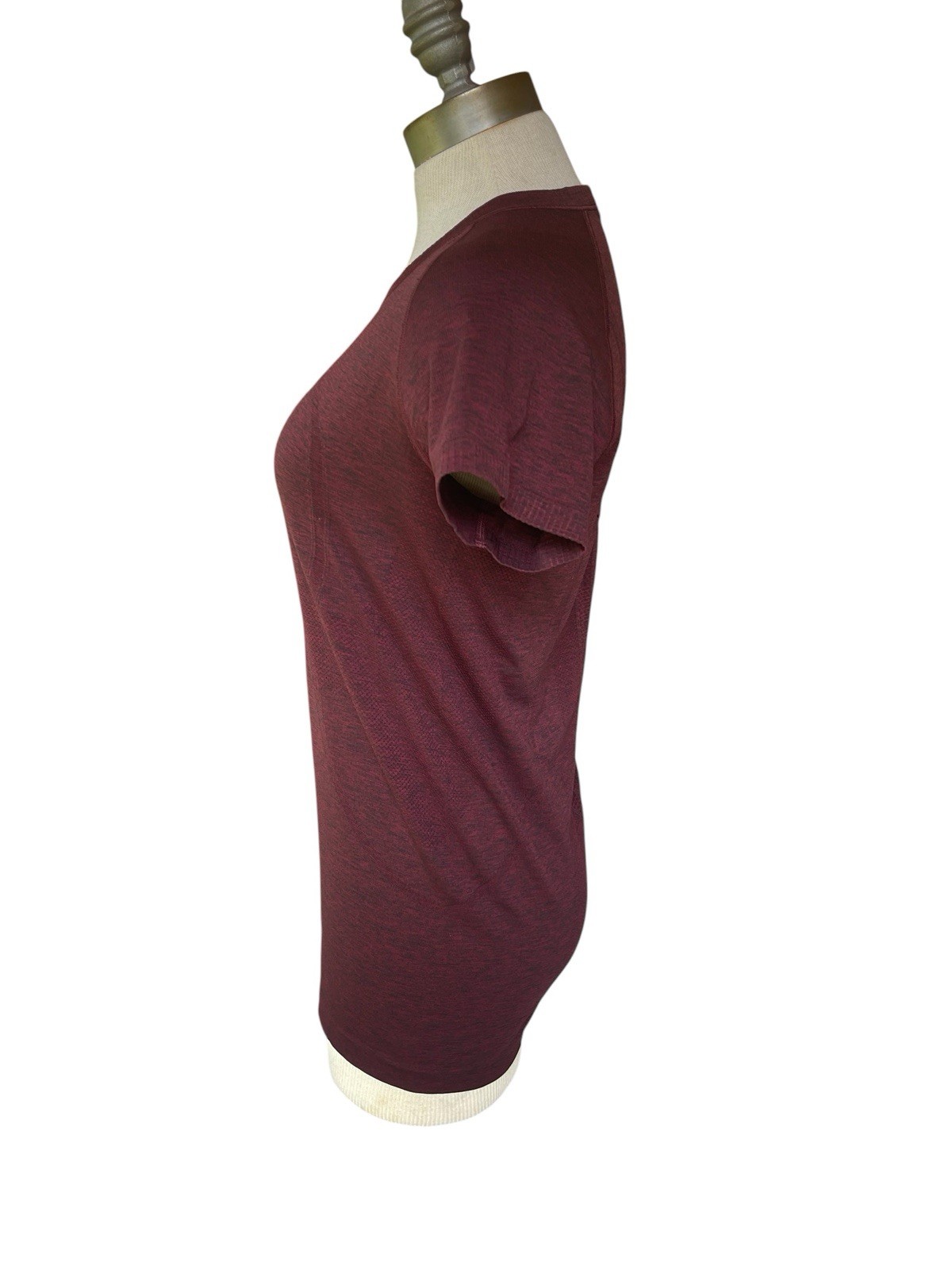 LULULEMON Swiftly Tech 2.0 Womens 10 Deep Rouge Short Sleeve Athletic Shirt EUC