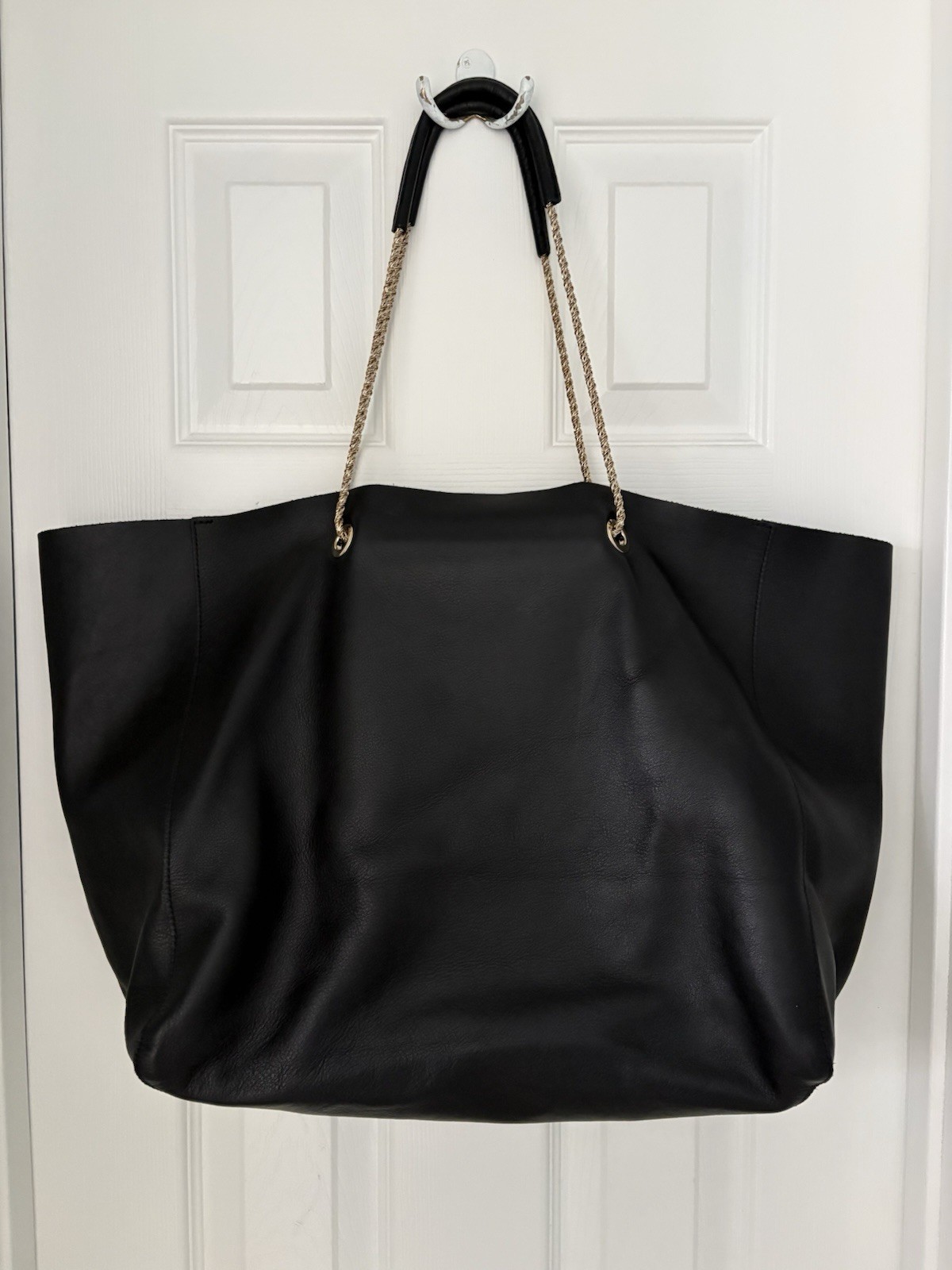 Sezane Gaby Tote Bag. Black Leather. Excellent Condition.