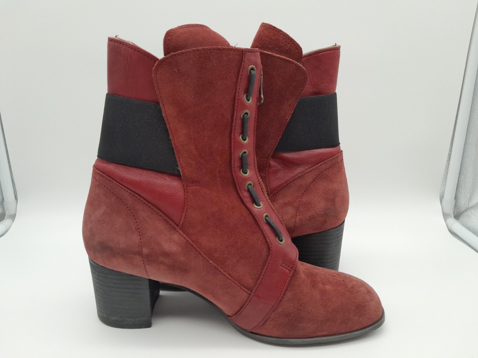 Casta Womens Red Leather High Heel Suede Boots Women’s Size EU 40 US 9-9.5