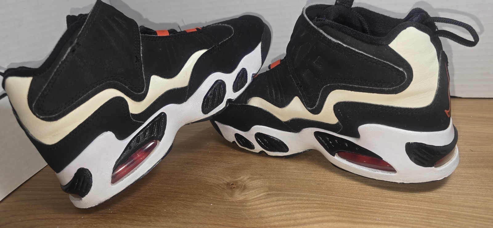 Nike Air Griffey Max 1 San Francisco Giants DZ5280-100 {GS} Size 1.5 Youth