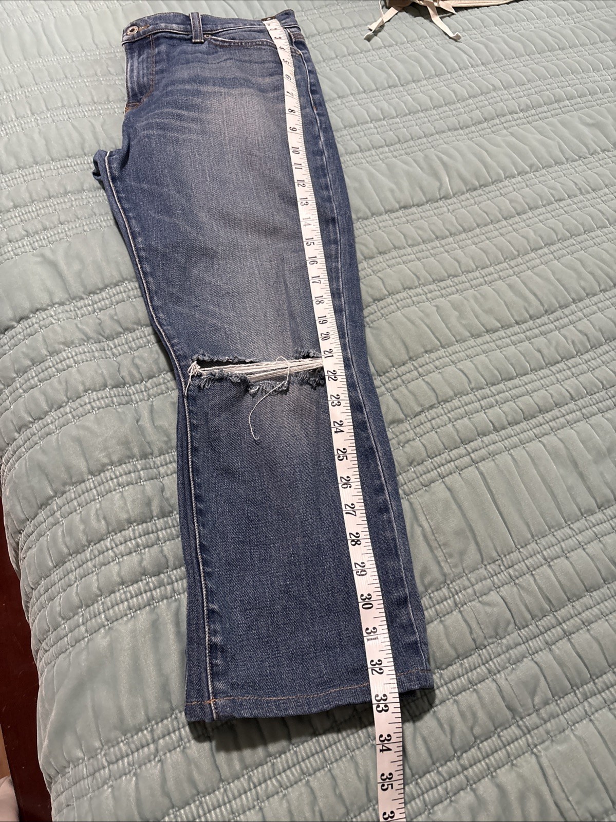Baldwin 29 Kennedy Low Rise Boyfriend Capri Denim, Y2K, Stretch, 98% Cotton, EUC