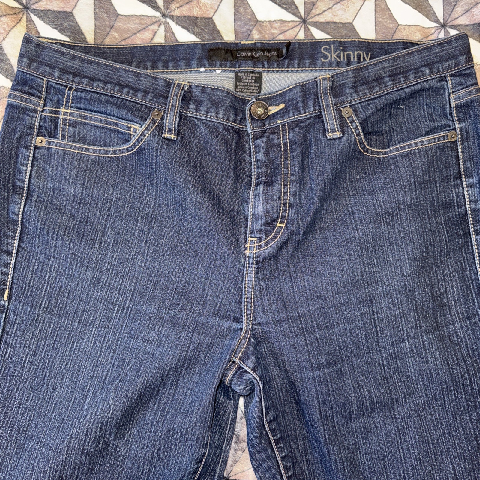Calvin Klein Denim Jeans Womens Sz 32/14 30” Inseam Dark Wash Mid Rise Skinny