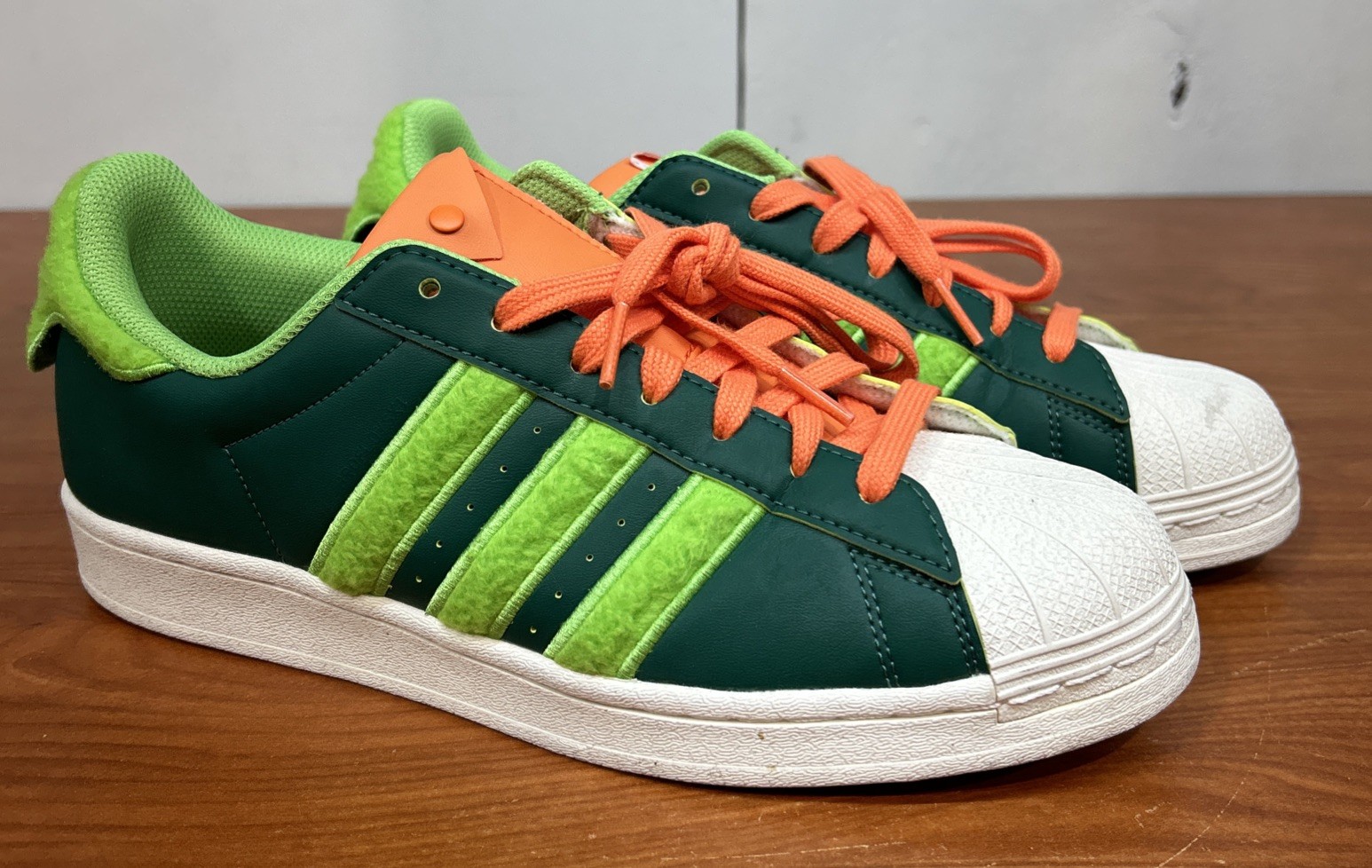 Adidas South Park x Superstar Kyle Sneakers Size 9.5 Men’s Shoes