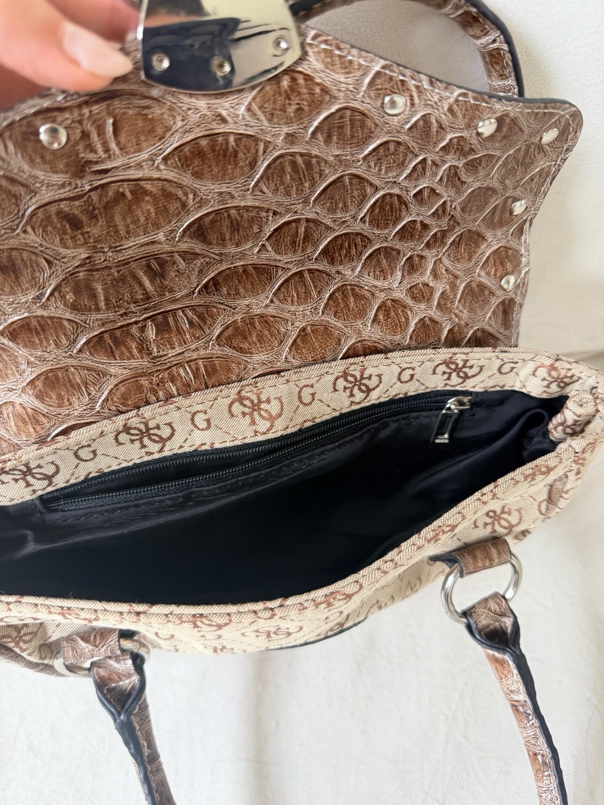 GUESS Monogram Satchel Top Handle Bag Beige/Brown Turn Lock Zip Silver Small