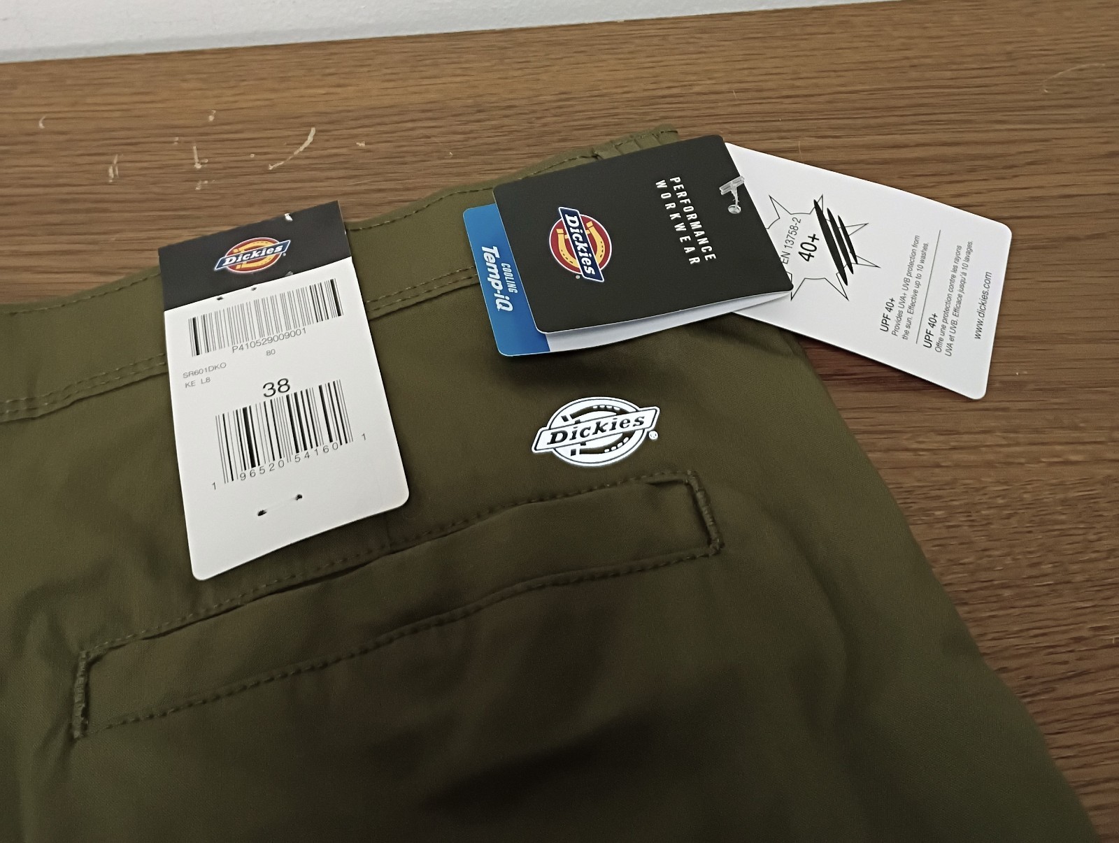 NWT Dickies Temp IQ Performance Workwear Olive Green Shorts Men’s Size 38
