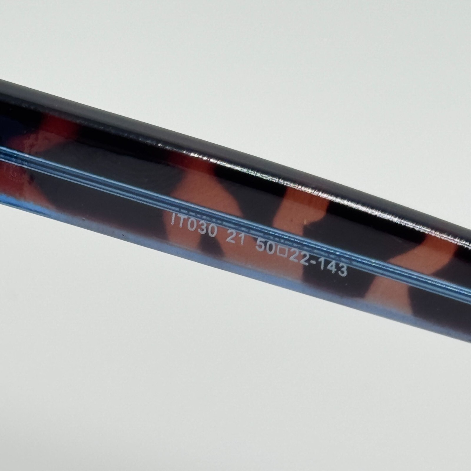Ivanka Trump Sunglasses IT030 21 50-22-143