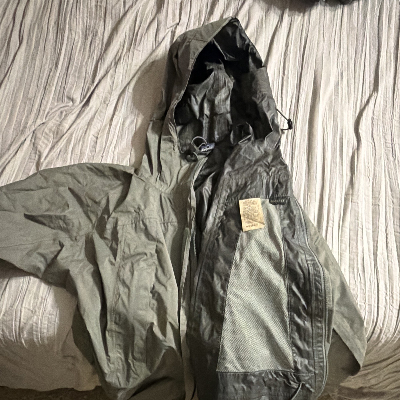 SPEAR Issue Patagonia Men’s LL/LVL6 Full Zip goretx Shell ECWCS Military Jacket