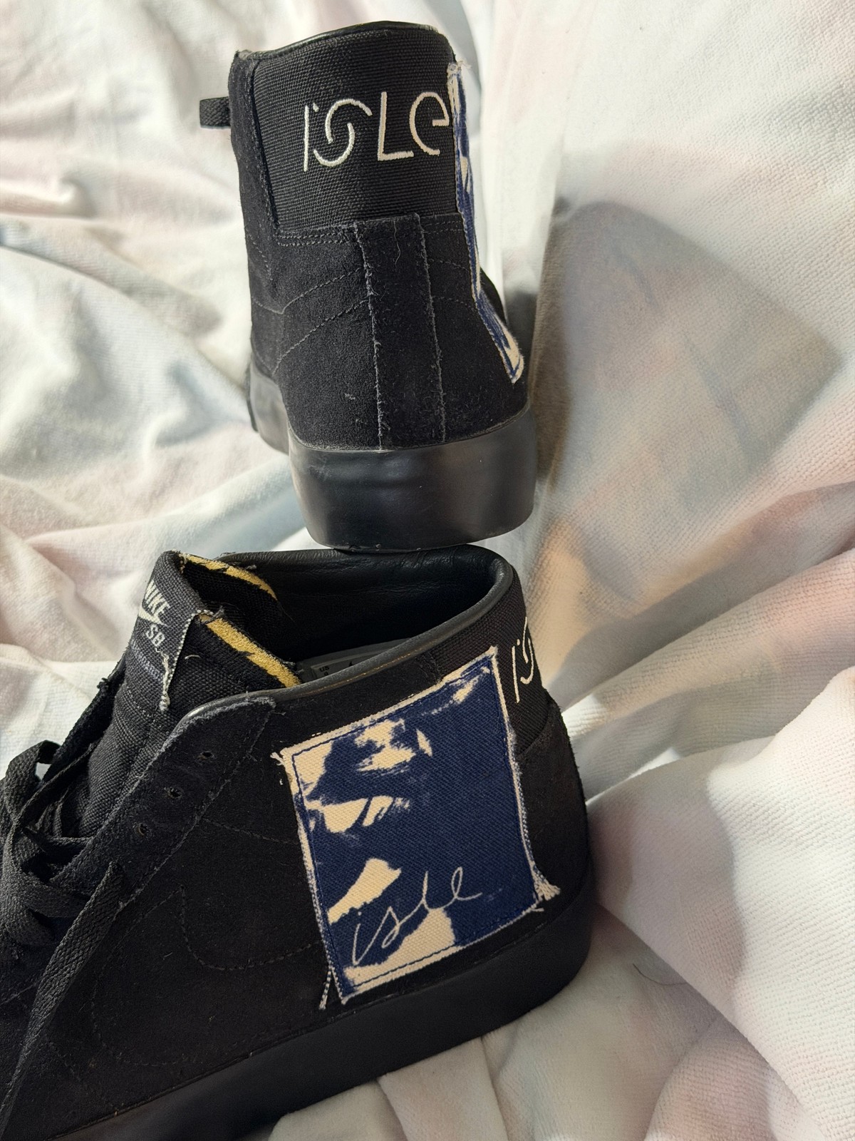 Nike SB Blazer Mid Isle Skate Shoes — Size 9