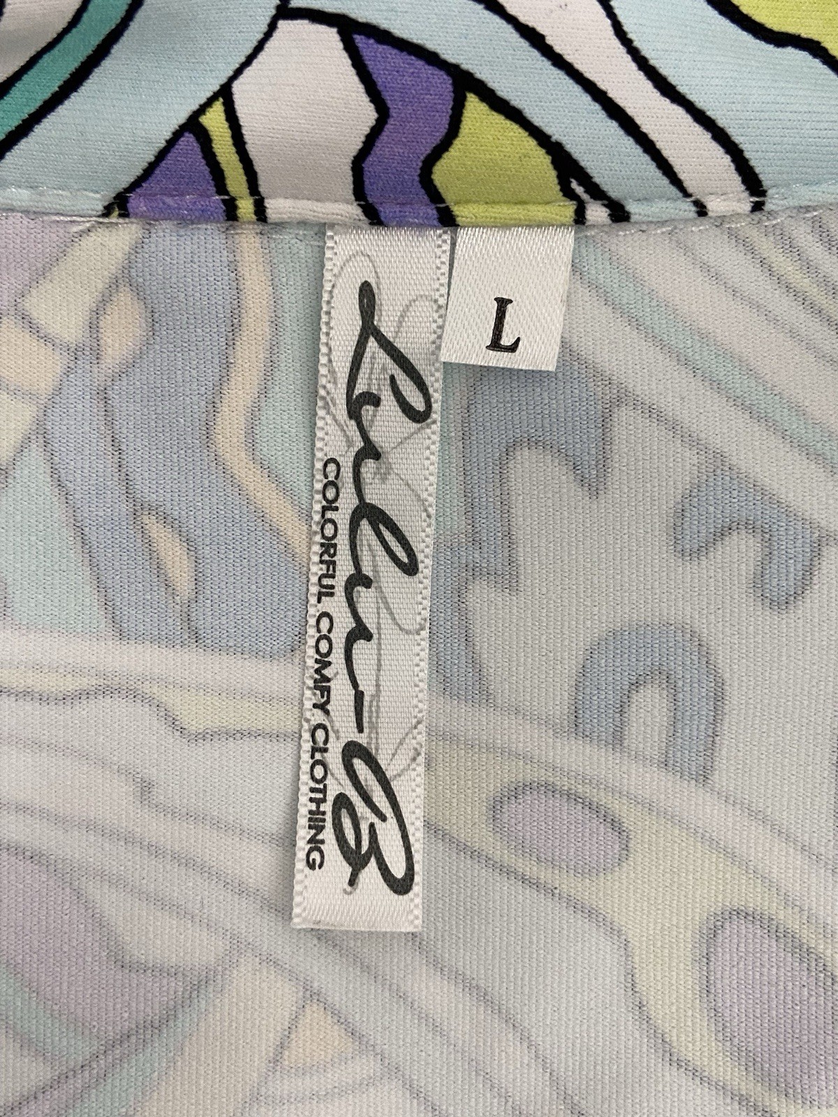 Lulu B Size Large Paisley Print Button Front Shirt UPF 50 Resort Wear Colorful