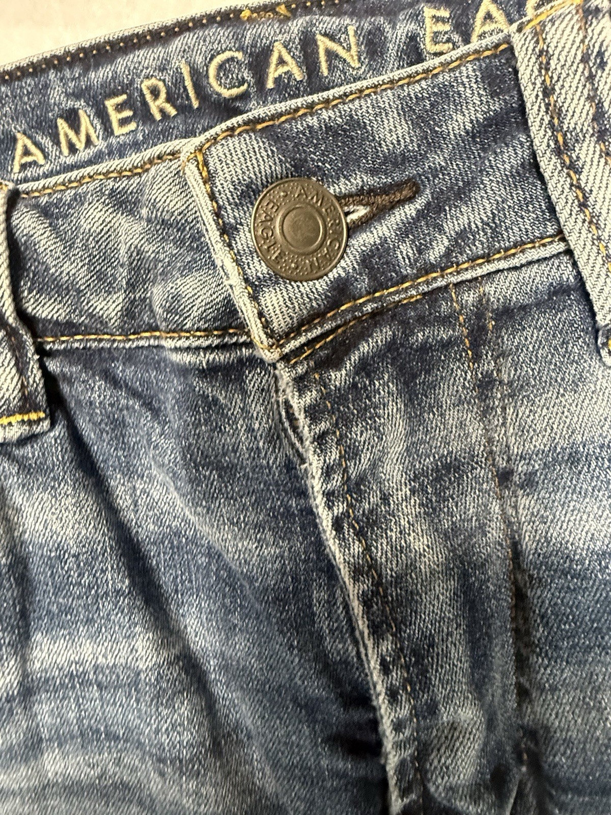 American Eagle AirFlex+ Mens Jeans 32×32 Straight Leg Stretch Denim Medium Wash