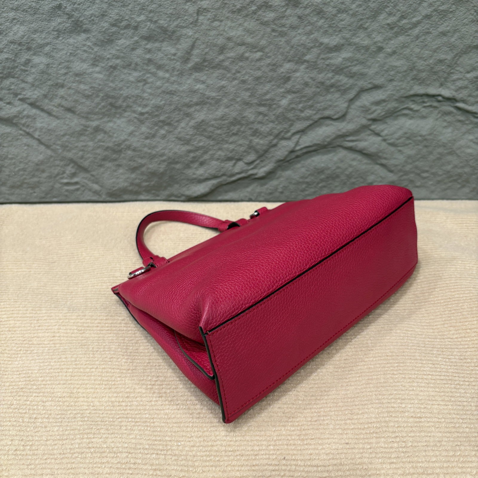 Gucci Bamboo Small Bamboo Daily Top Handle Bag Red Calfskin (ws1210o3)