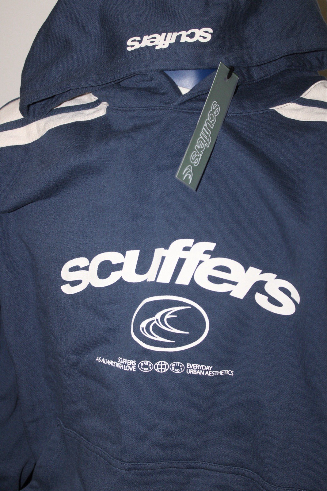 SCUFFERS BRAND NEW “EFFORTLESS” IN BLUE SIZE XXL CAN FIT XL … PREMIUM HOODIE
