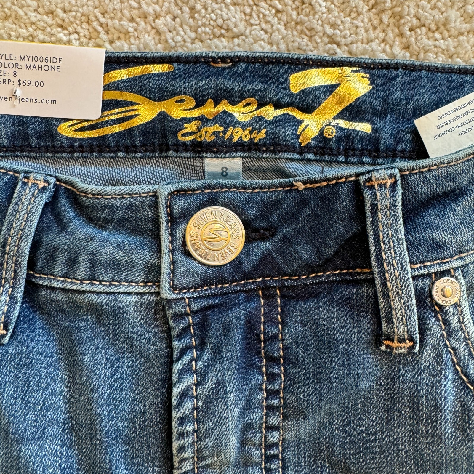 Seven7 Ladies High-Rise Step Hem Cropped Fashion Jean Size 8