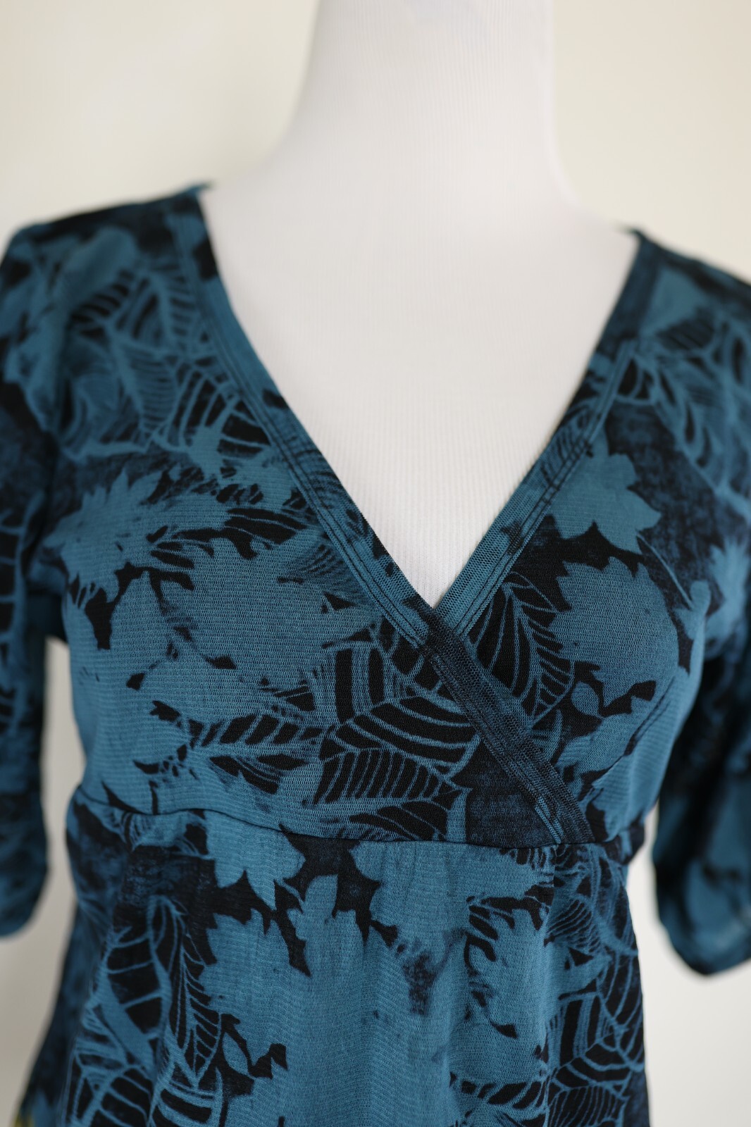 Axcess Y2K Babydoll Mesh V Neck Top Dark Fairy Floral Whimsigoth Grunge M