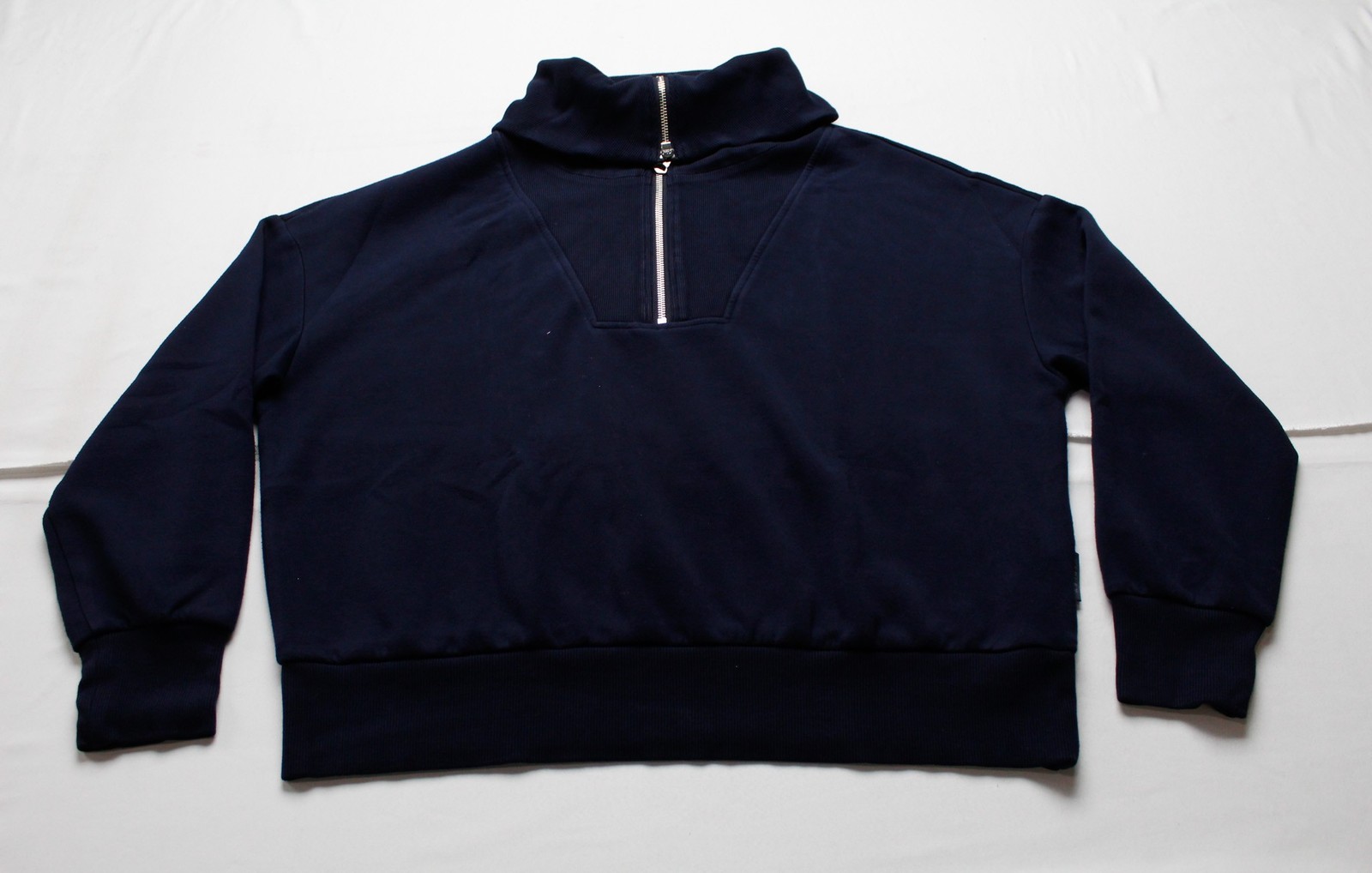 Varley Women’s DoubleSoft Catherine Half Zip Sweatshirt AR8 Navy Medium