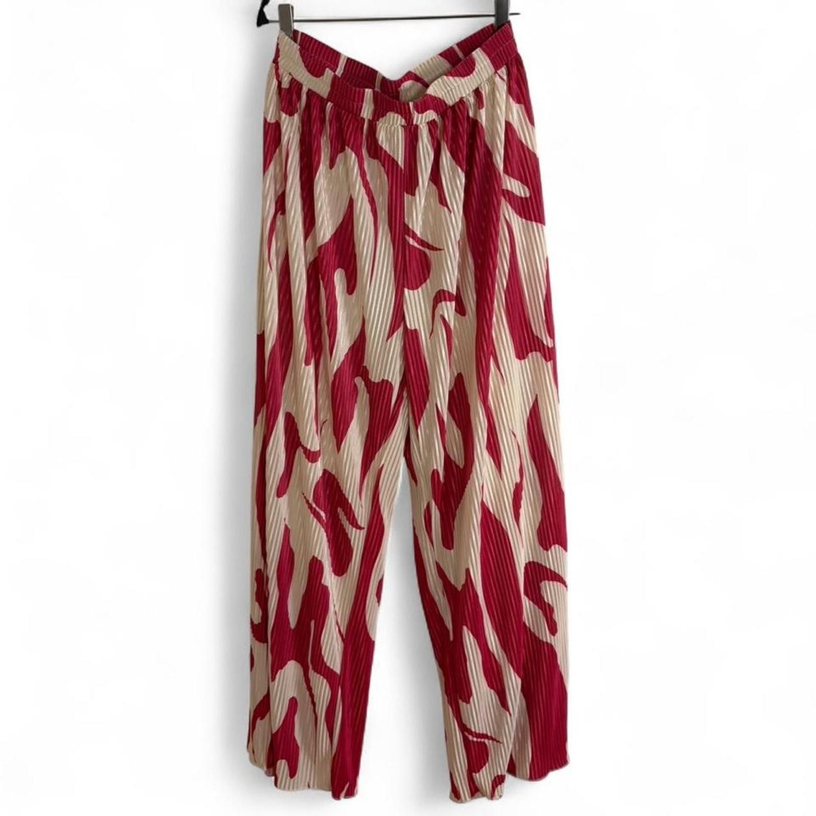 Beachy wide leg PrettyGarden silky pleated pants