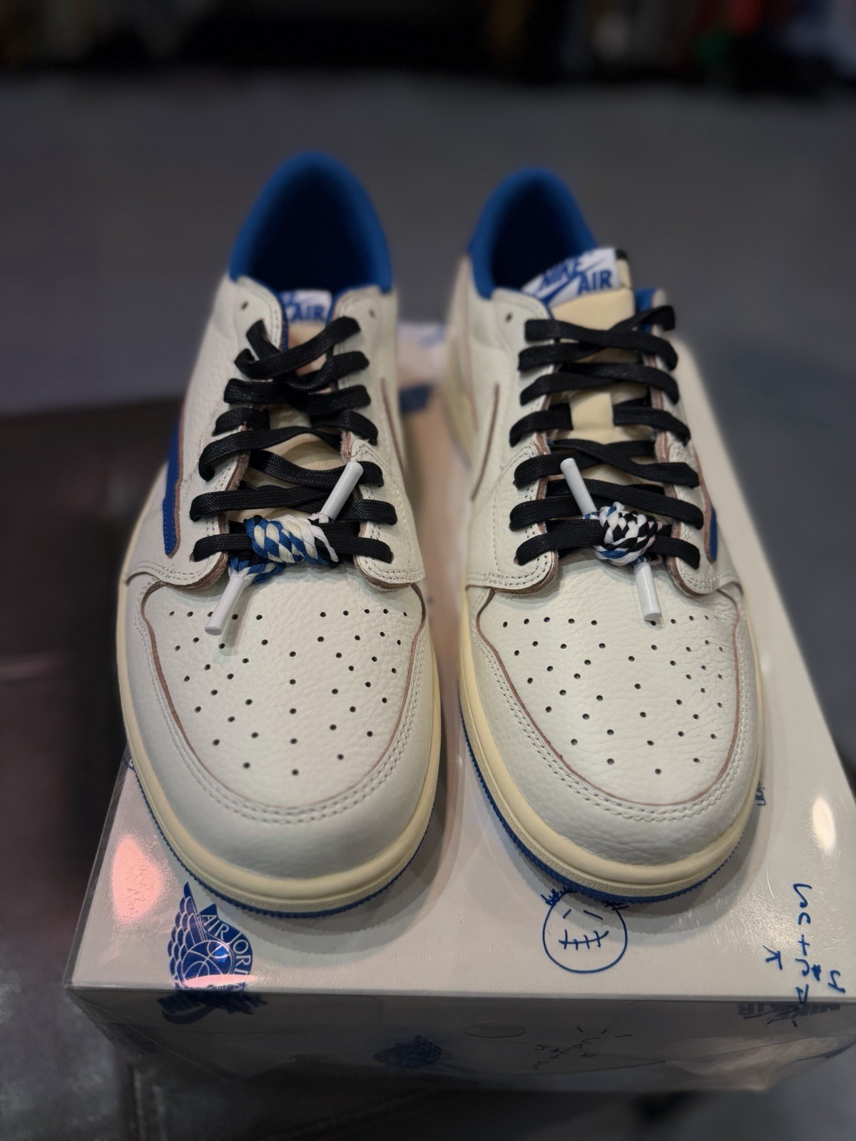 Size 13 – Fragment Design x Travis Scott x Air Jordan 1 Retro (DM7866 104)
