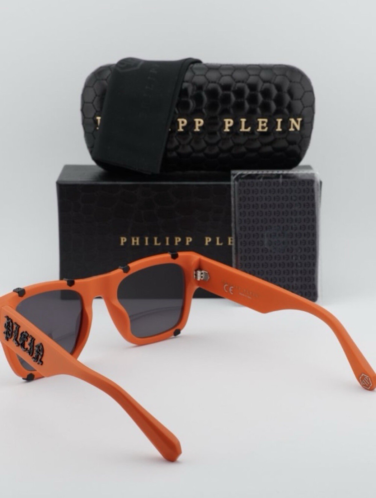 Philipp Plein Unisex Sunglasses: SPP042W