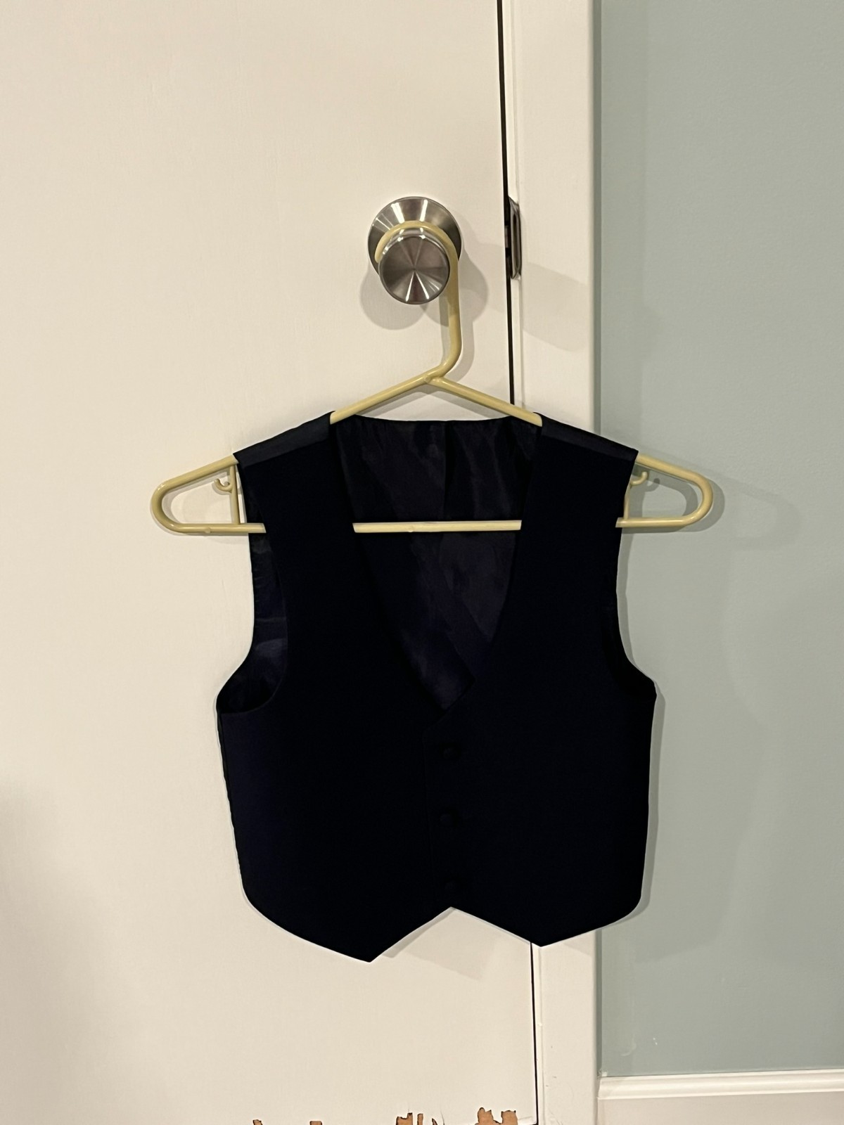 Black and Bianco Suit Jacket and Vest – Dark Navy, Size 14H