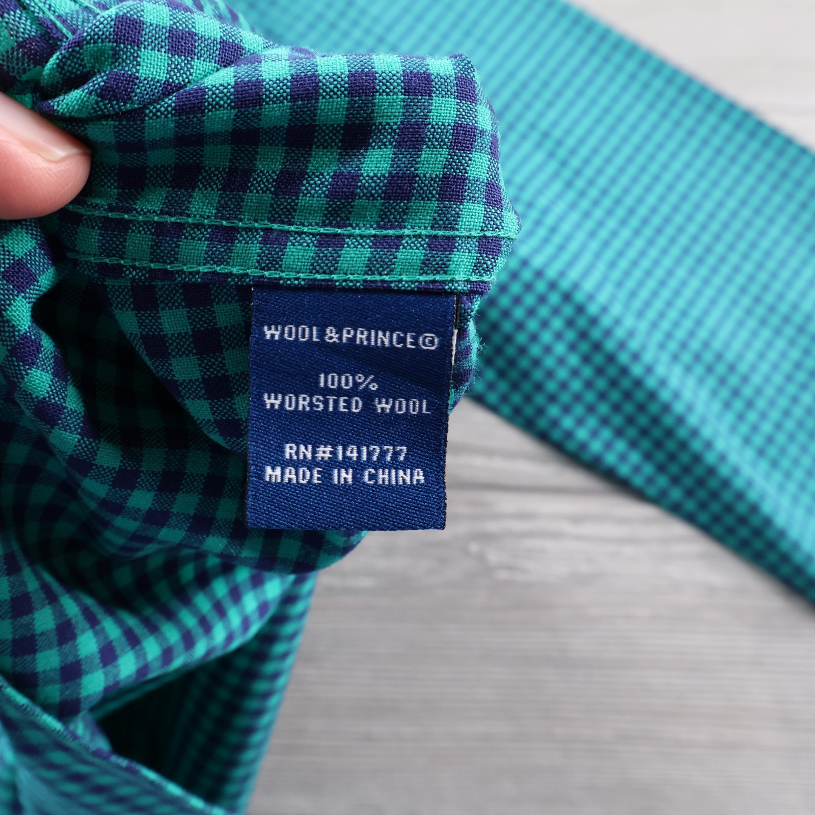 Wool & Prince Green Check Button Shirt Men’s Large 100% Worsted Wool