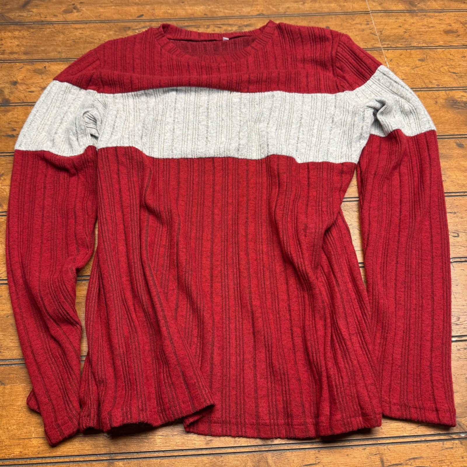 Womens XL Red Grey Striped Ribbed Long Sleeve Crew Neck Top Shirt