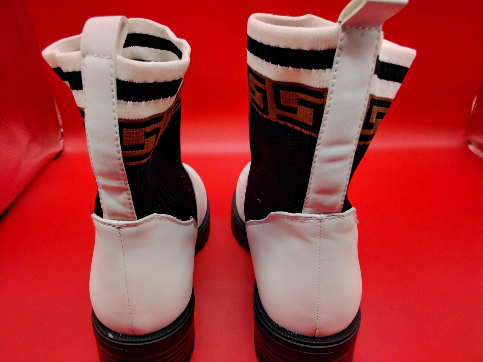 Winter boots, women’s boots, sizes: 36,37,38,39,40,41, new, white-black, boots