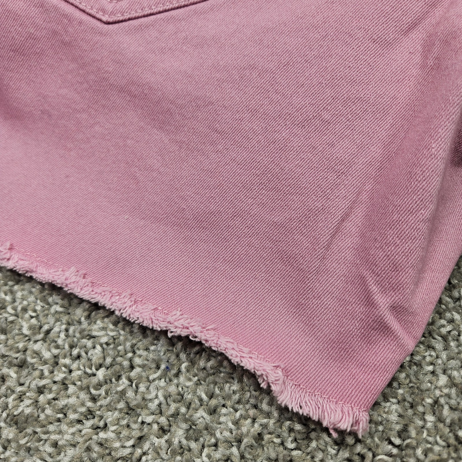 Seven7 Shorts Women’s Size 12 Fray Hem High Rise Denim Pastel Lavendar Zip