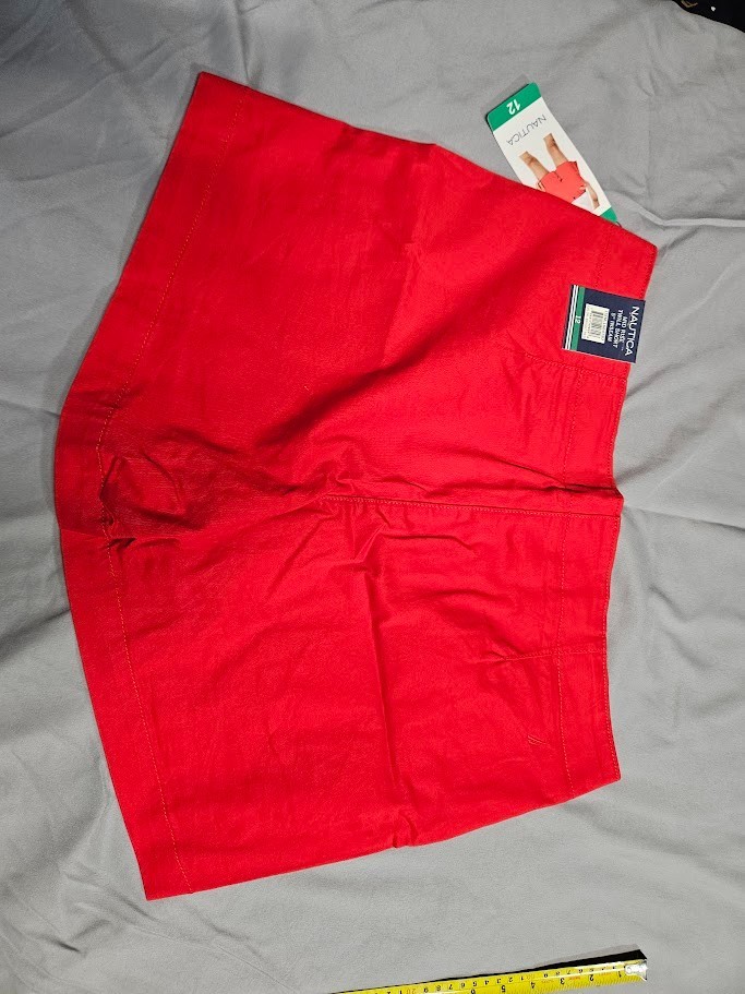 Nautica Cotton Stretch Twill Shorts Red size 12 New with Tags