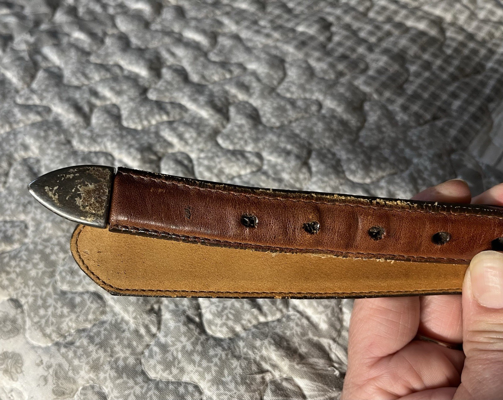 Two-Tone Brown/Tan Solid Belt Size 34, 1 1/2 in Width w/ Buckle