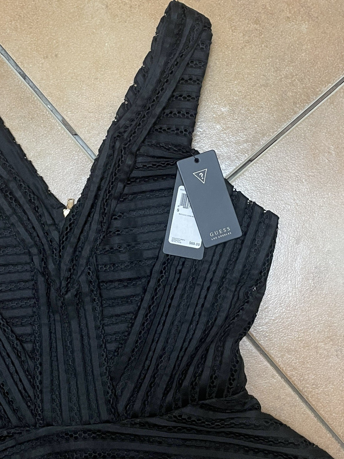New GUESS Black Mesh Peplum Sleeveless Top V-Neck Zip Accent Size S with tags