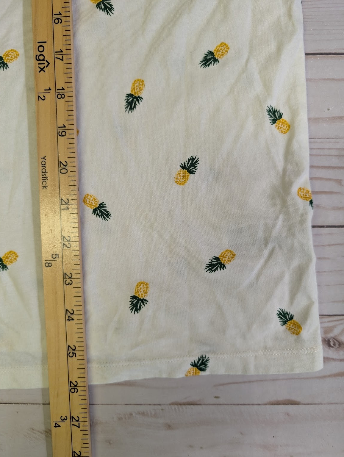 Old Navy Size XL Womens Multicolor Pineapple Print Short Sleeve Cotton Top