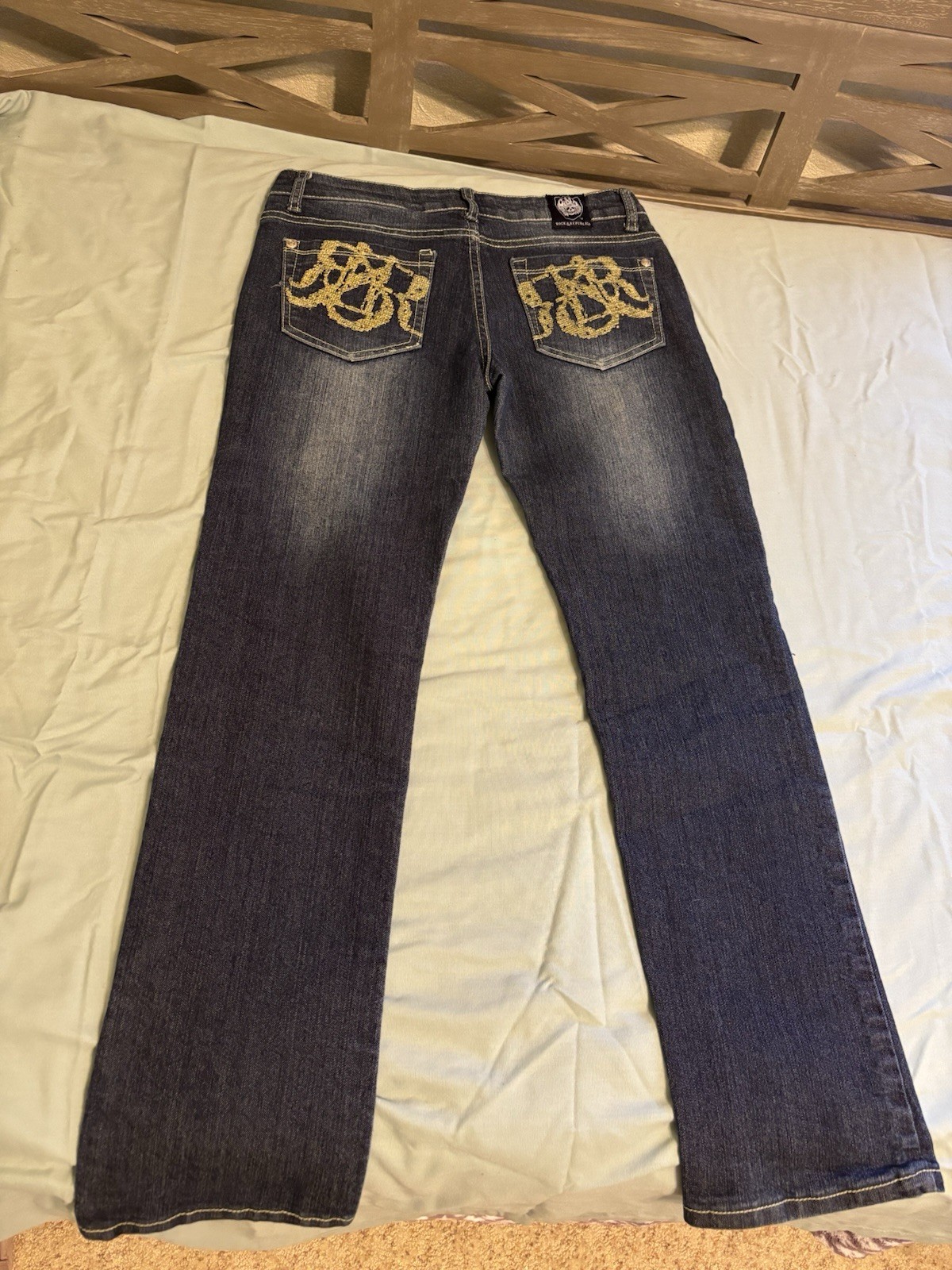 Rock & Republic Ladies Bootcut Jeans Blue Stretch.