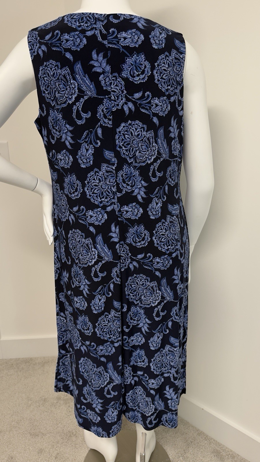 Tommy Hilfiger Women’s 16W Blue Floral Sleeveless Shift Dress Plus Size