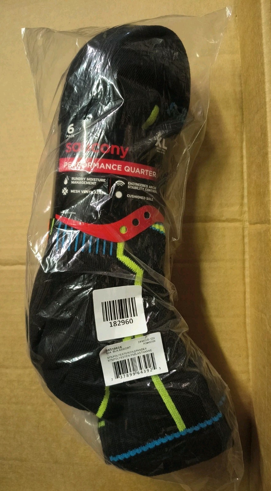 Saucony Men’s RunDry Performance Quarter Socks (6 Pairs) Black size XL (13-15)