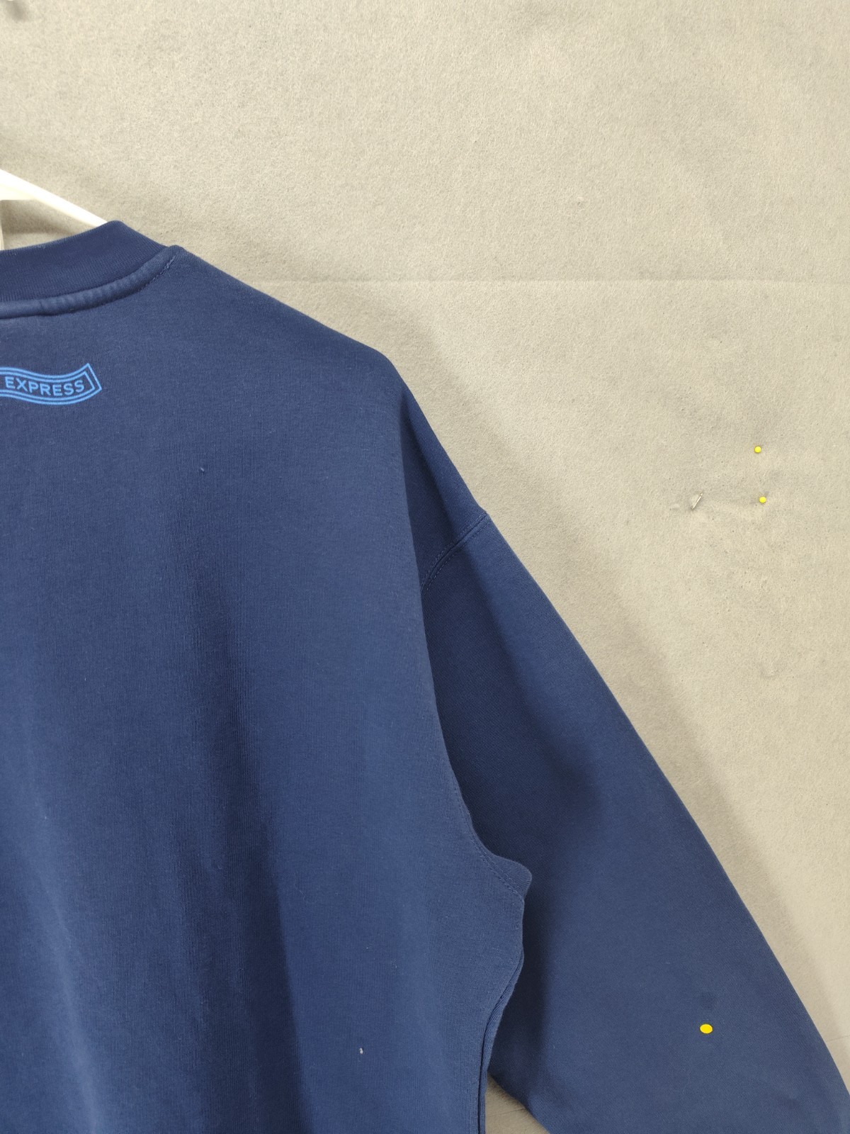 Metalwood Men Sweatshrit Medium Blue Graphic Print Long Sleeve Regular Pullover