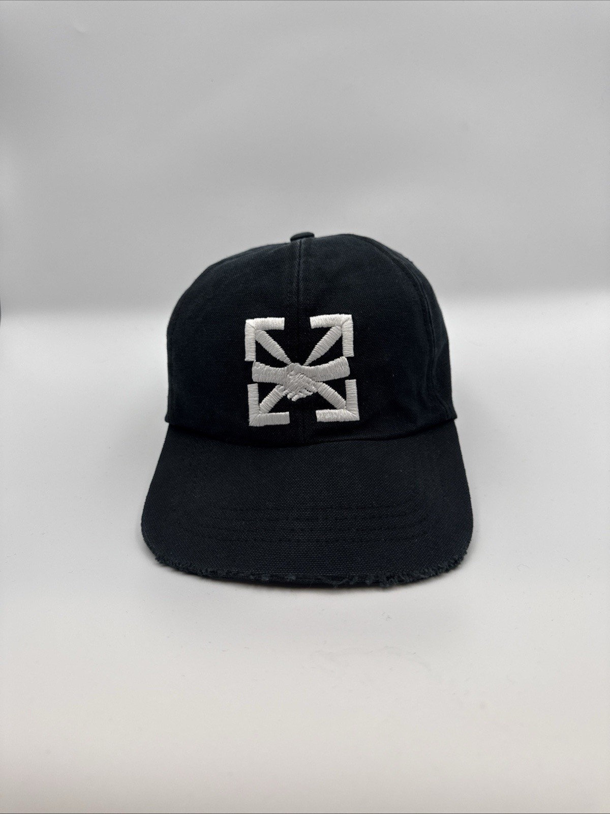 Off-White Black & White Arrow Cap Distressed Style Hat – One Size Adjustable