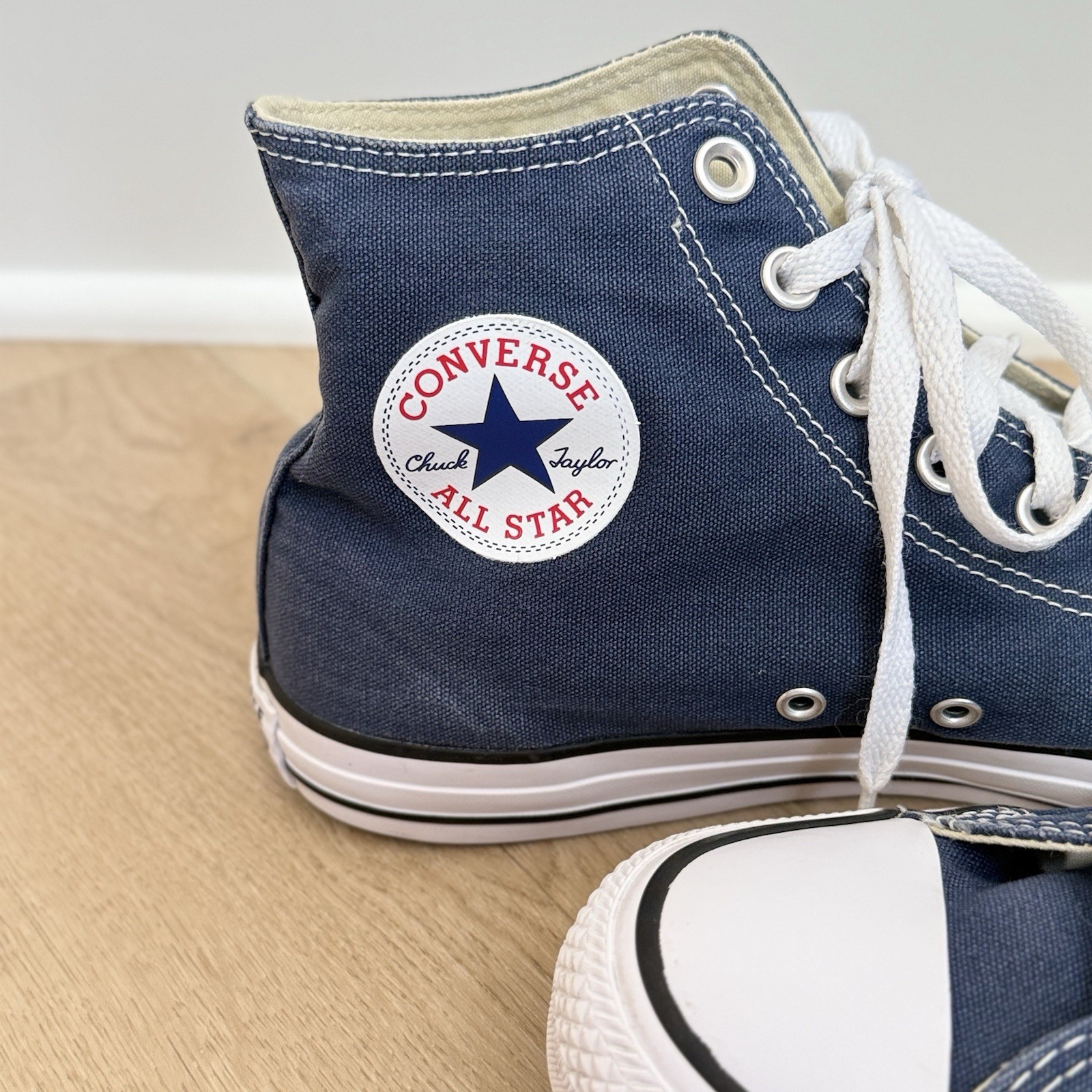 Converse Chuck Taylor All Star High Top Mens 10 Womens 12 Blue Sneakers