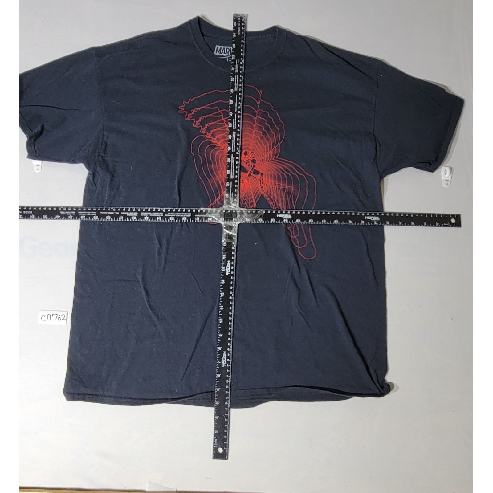 Marvel Ant-Man Loot Crate Graphic T-Shirt Mens 2XL Black Red Topographic Print